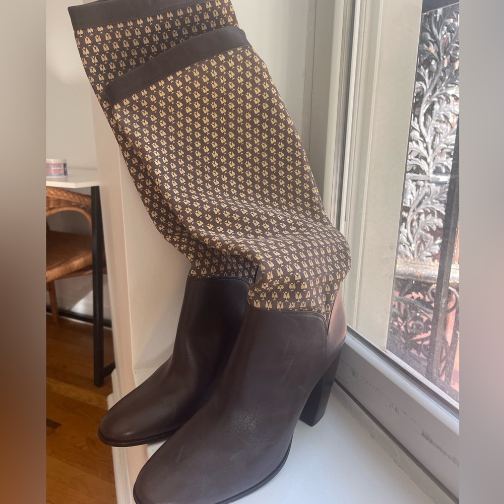 One of a kind, Tori, Burch boots